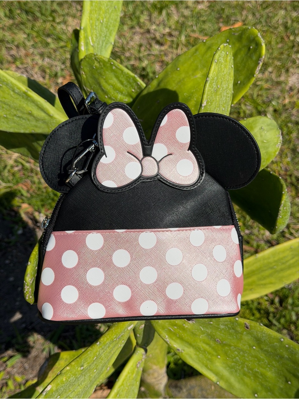 DISNEY Crossbody White Polka Dot Bow With bag Charm 2 pc Set - Picture 10 of 16